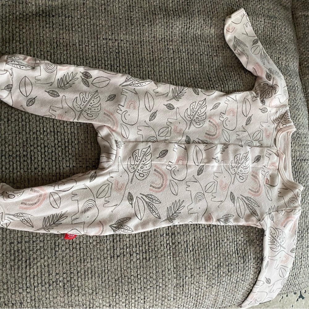 MagneticMe 3-6 month footie